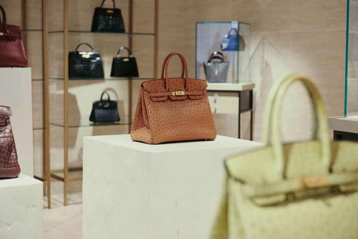 Kho báu hàng hiệu1