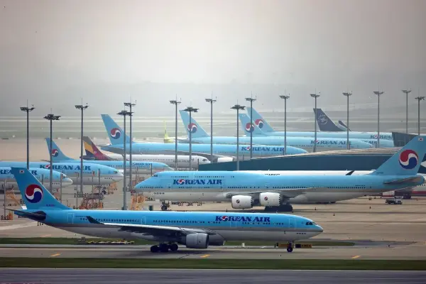 Korean Air ký đơn hàng 36 tỉ USD với Boeing dù Mỹ không giảm thuế cho Hàn Quốc