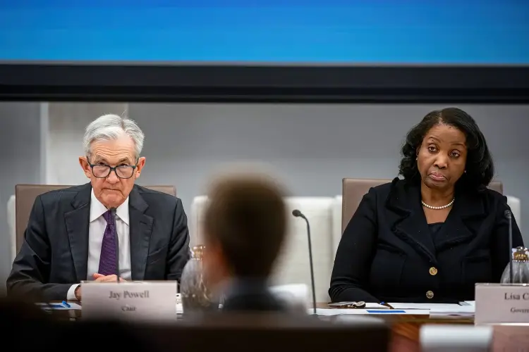 Bà Lisa Cook. Hình ảnh: Bloomberg