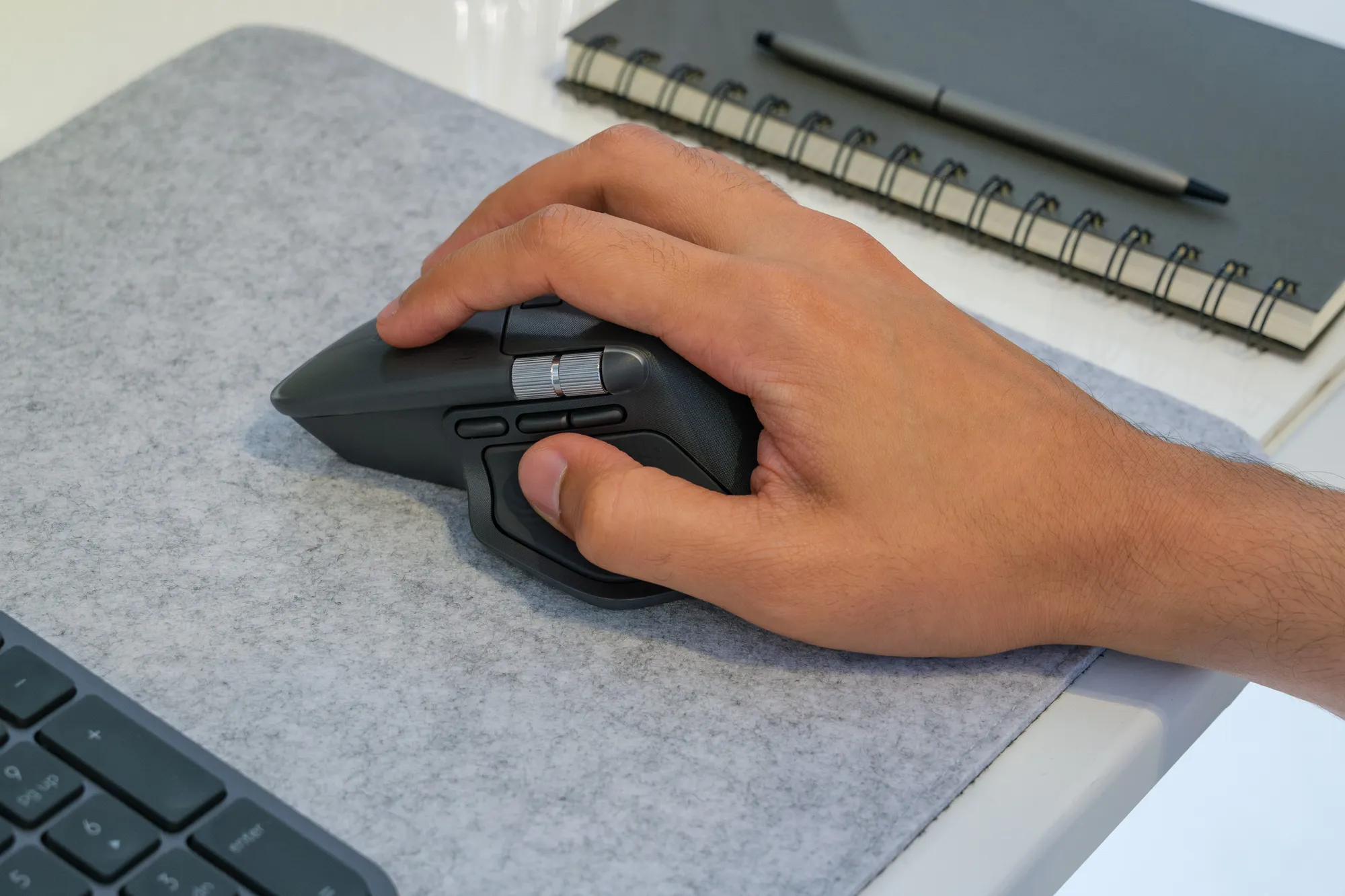 Logitech’s 02_Chris Welch_Bloomberg