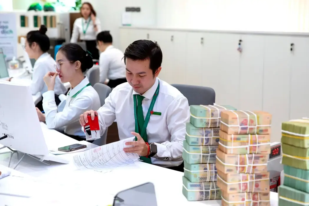 Bỏ trần tín dụng, ngành ngân hàng tiếp tục phân hoá, theo Vietcap