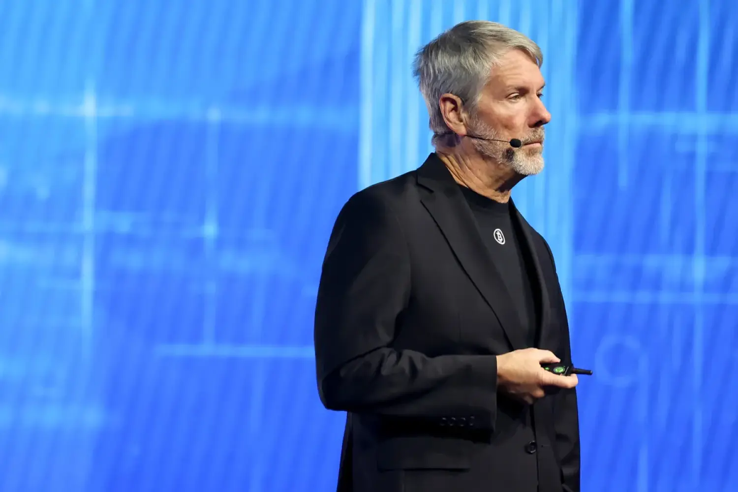 Strategy của Michael Saylor lại dùng cổ phiếu phổ thông để gom Bitcoin