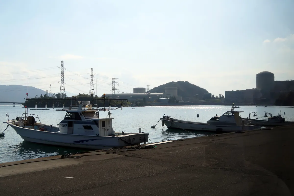 một thị trấn ven biển2