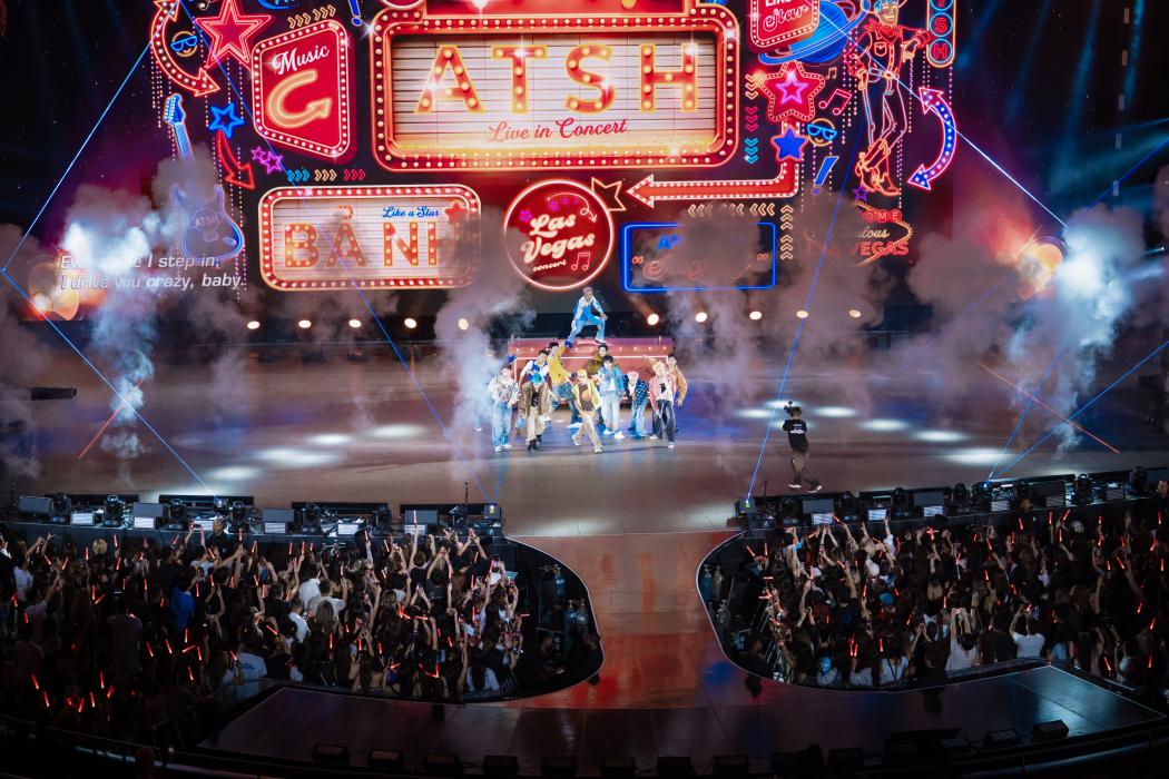 Concert Anh trai say hi - một chương trình do DatVietVAC tự sản xuất. HÌnh ảnh: DatVietVAC