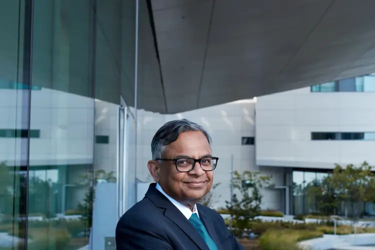 Natarajan Chandrasekaran ở trung tâm đổi mới Tata Innovation, đảo Roosevelt,  New York Ảnh: Axel Dupeux/Redux