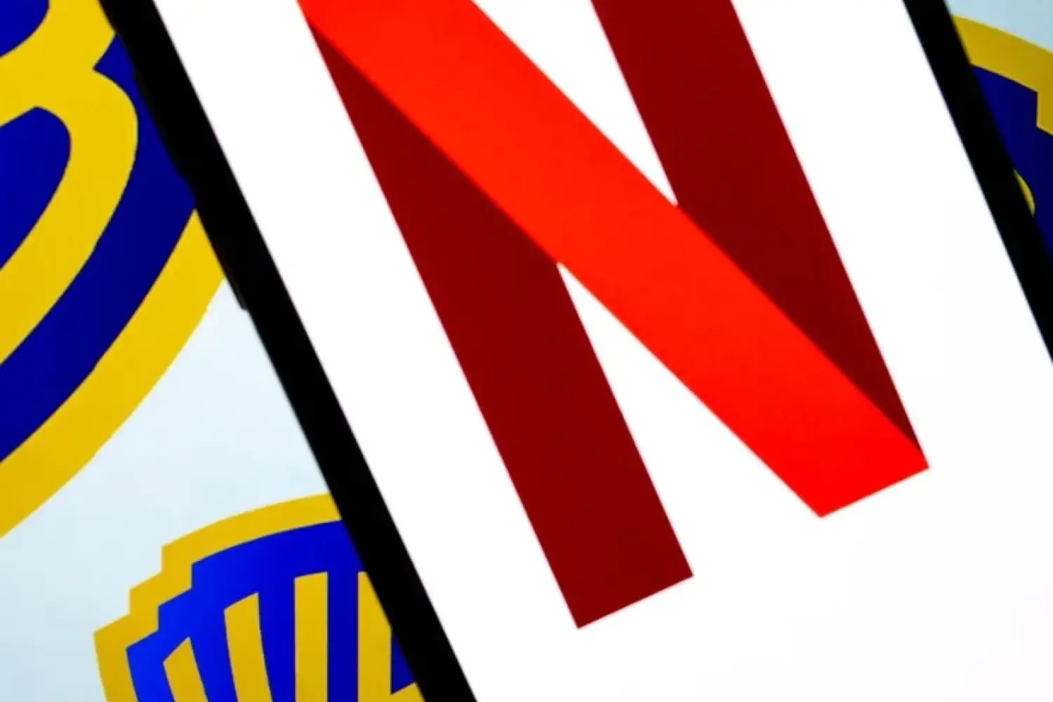 Nước cờ quyền lực trị giá 82 tỷ USD của Netflix nhắm vào Warner Bros