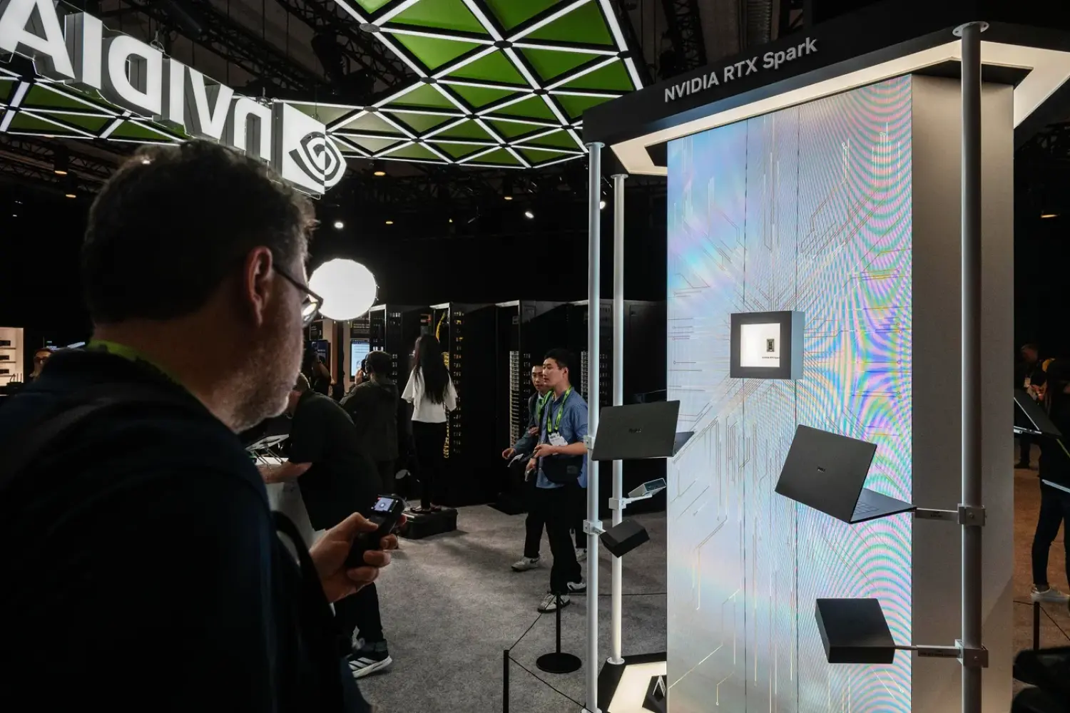 Nvidia RTX Spark và cuộc chiến giành “linh hồn” của máy tính Windows