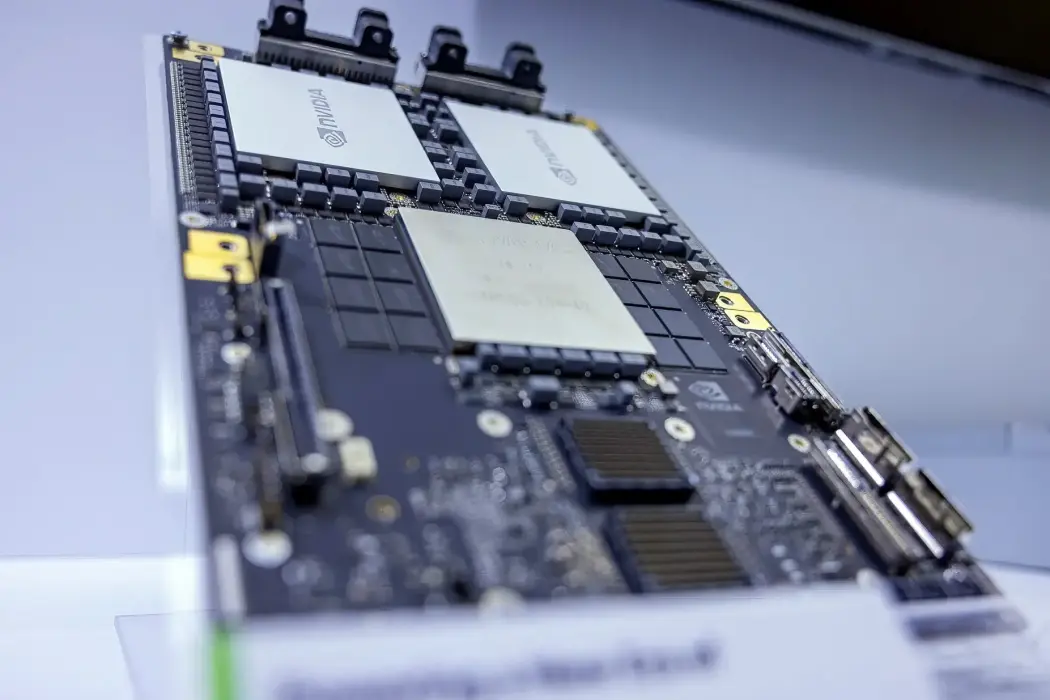 Doanh thu của Foxconn tăng nhờ nhu cầu máy chủ AI từ Nvidia tại Mỹ
