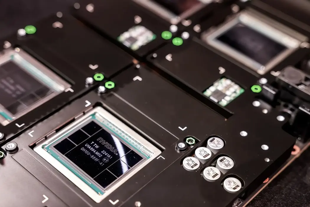 Nvidia có thể xuất khẩu thêm chip AI khác sang Trung Quốc nếu làm giảm hiệu năng