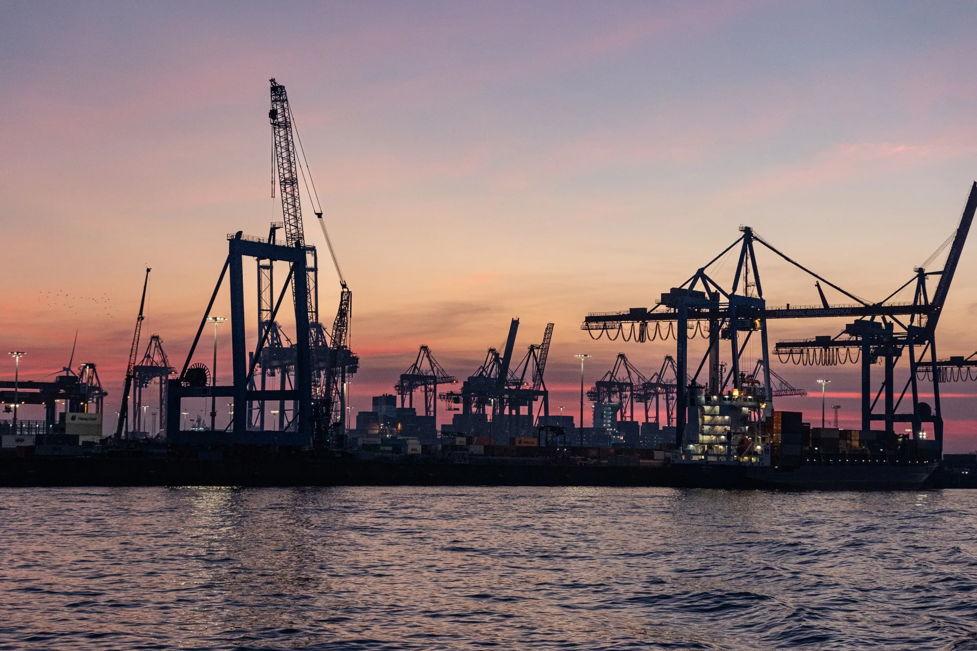 Port of Hamburg in Germany_Maria Feck_Bloomberg