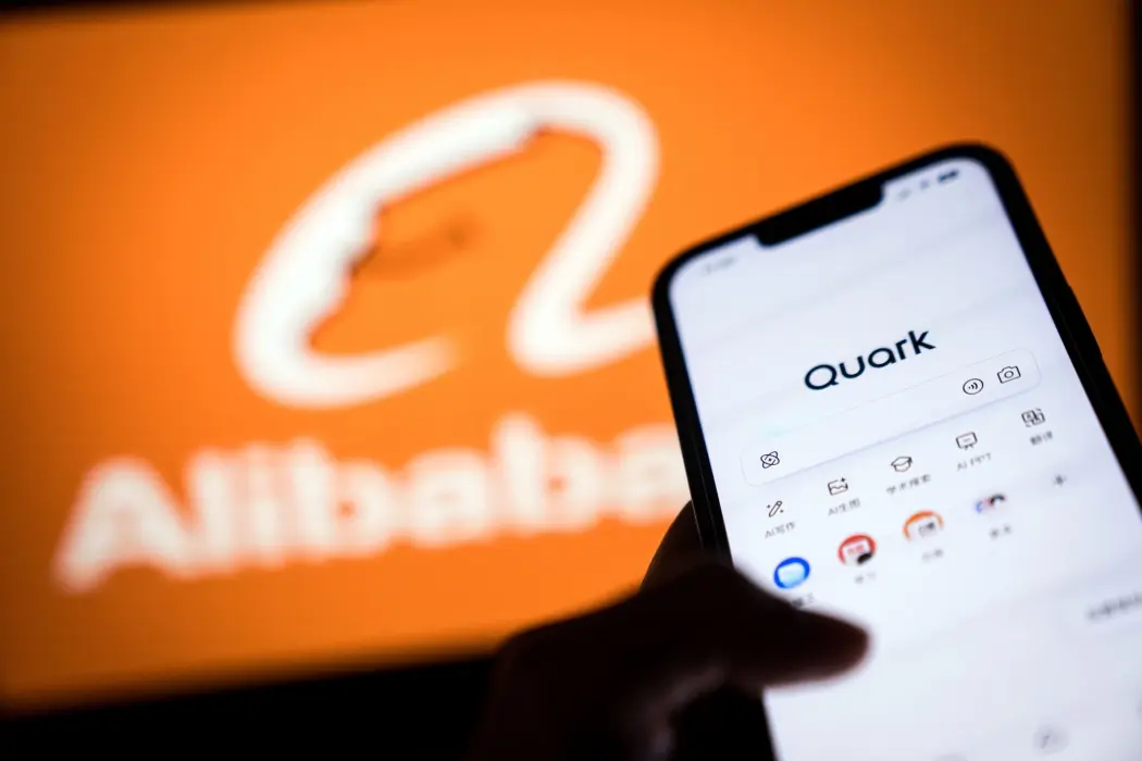 Ứng dụng AI chính của Alibaba ra mắt mạnh mẽ trong nỗ lực cạnh tranh với ChatGPT