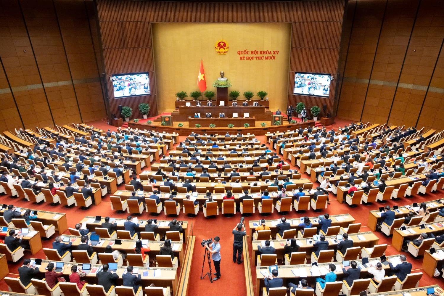 VCCI: Số luật ban hành năm 2025 cao kỷ lục, gấp hơn 5 lần giai đoạn trước