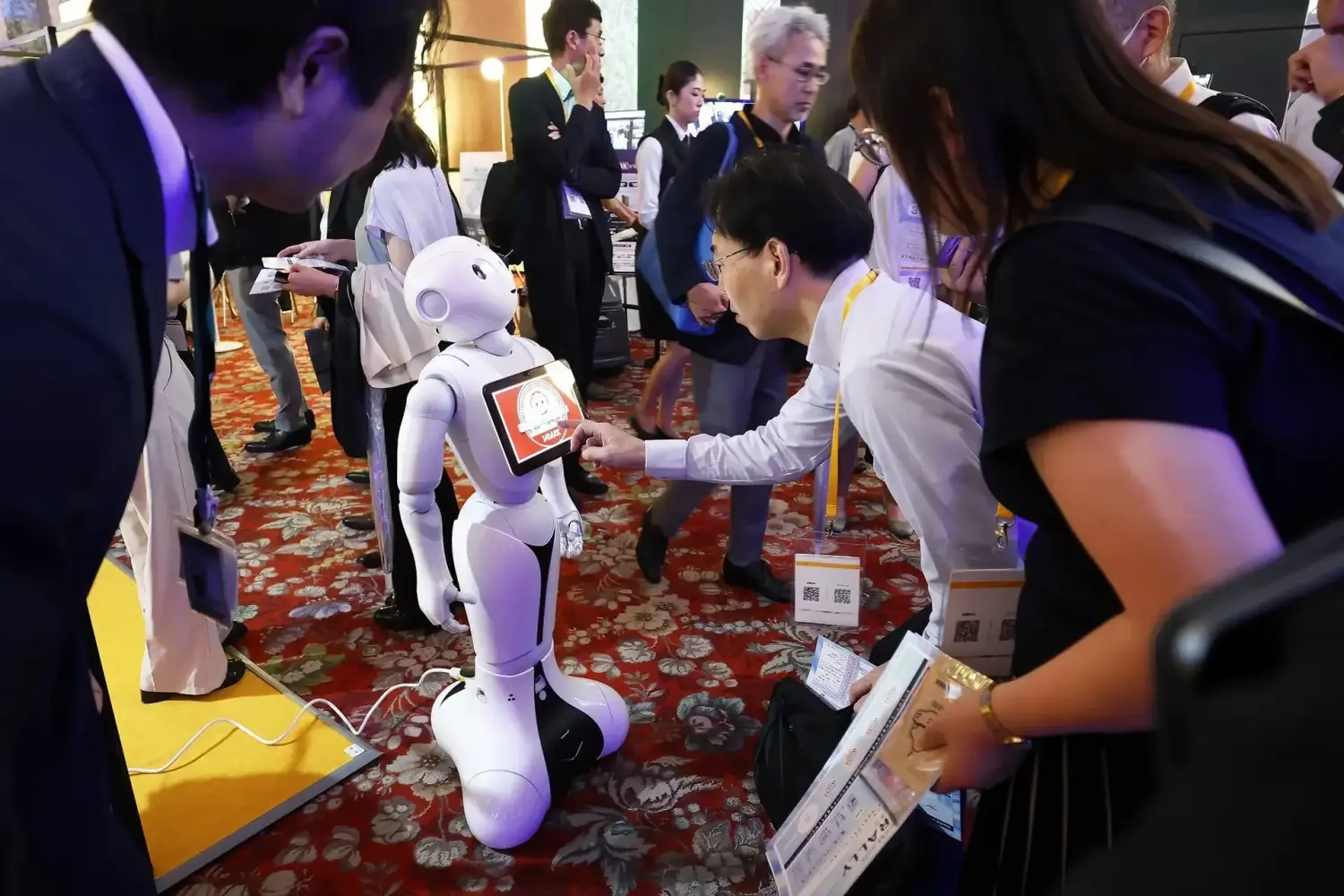 Masayoshi Son lại đặt cược lớn, lần này là vào OpenAI