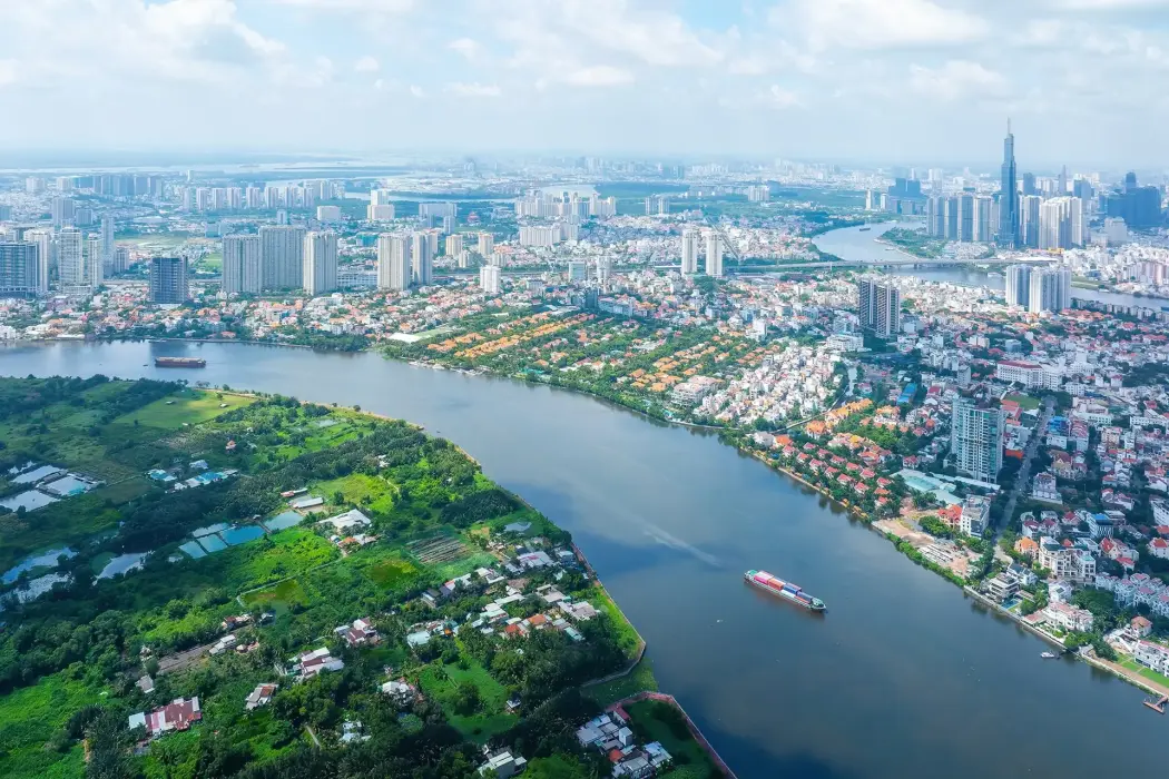 Việt Nam điều chỉnh mục tiêu tăng trưởng từ 8,3 tới 8,5%