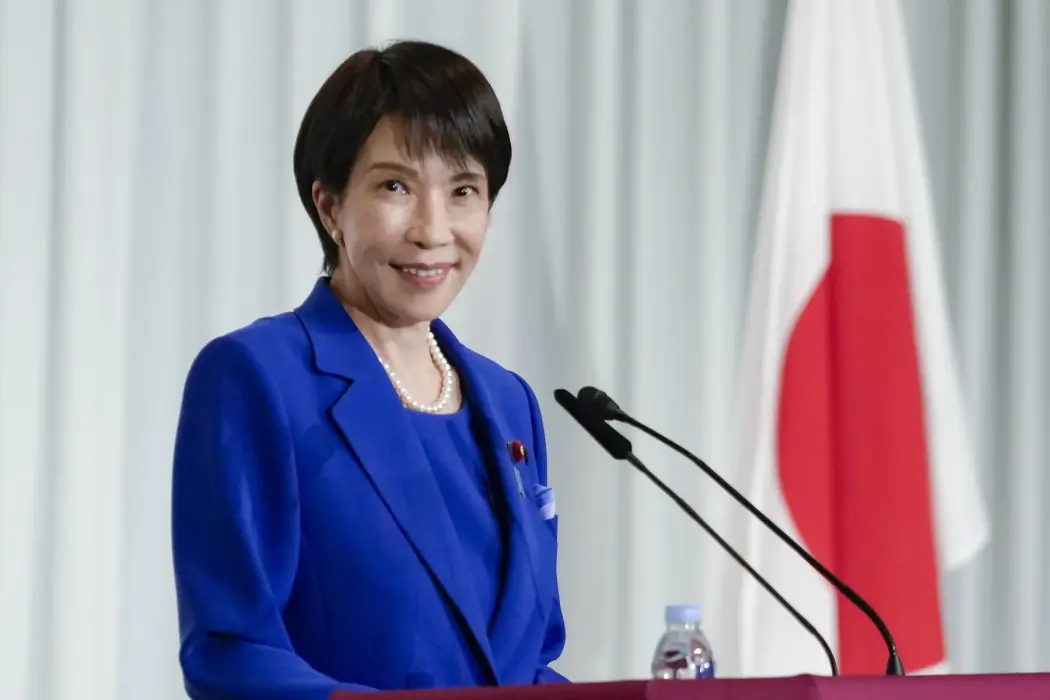 Bà Sanae Takaichi phát biểu trong cuộc họp báo tại trụ sở đảng ở Tokyo, Nhật Bản, ngày 4.10. Hình ảnh: Toru Hanai/Bloomberg 