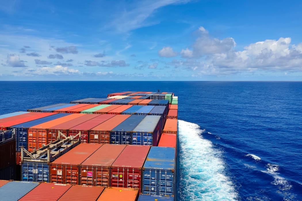 Châu Á là bên trả “hóa đơn Hormuz,” theo WEF