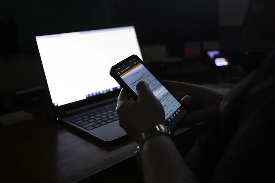 Người vay tài chính tiêu dùng bị gọi điện quấy rối, bị đe dọa cần làm gì?