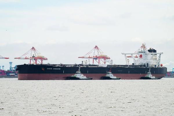 Cú sốc lạm phát kế tiếp: Tàu chở dầu giá 1,1 triệu USD một ngày