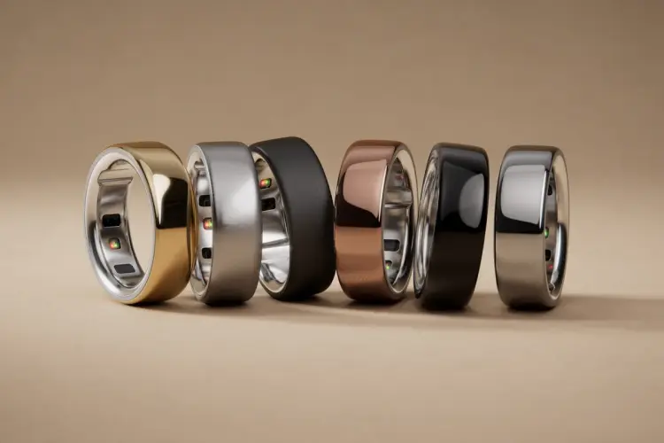Oura Ring 4, một thiết bị đeo tay phổ biến có thể theo dõi giấc ngủ, số bước đi và quá trình hồi phục. Nguồn: Oura