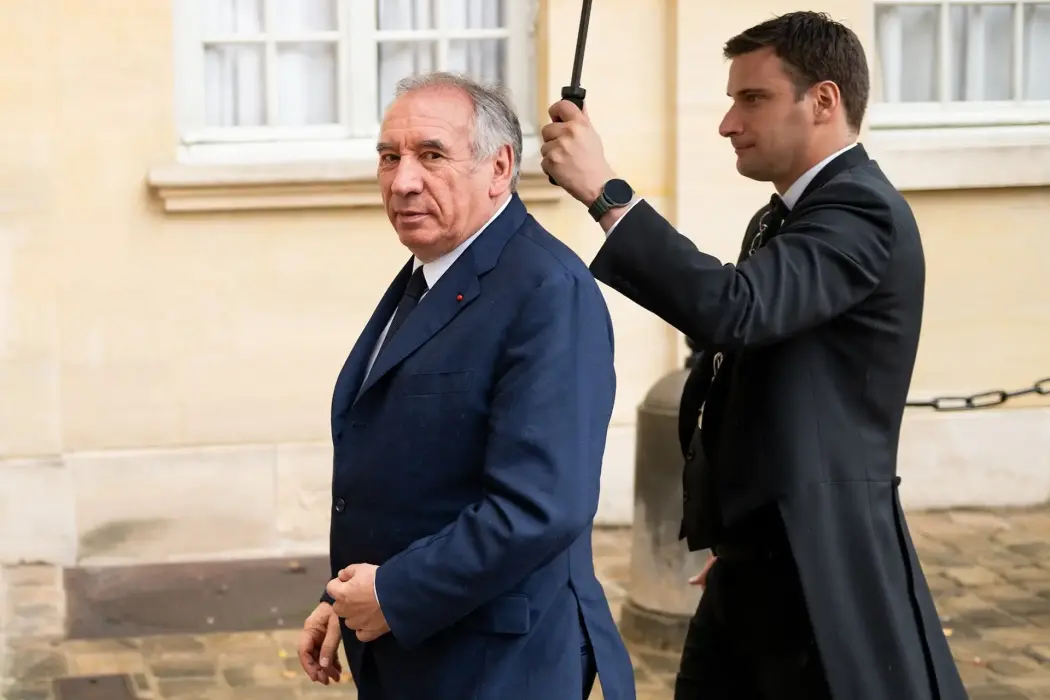 Thủ tướng Pháp Bayrou từ chức sau khi thất bại trong cuộc bỏ phiếu tín nhiệm