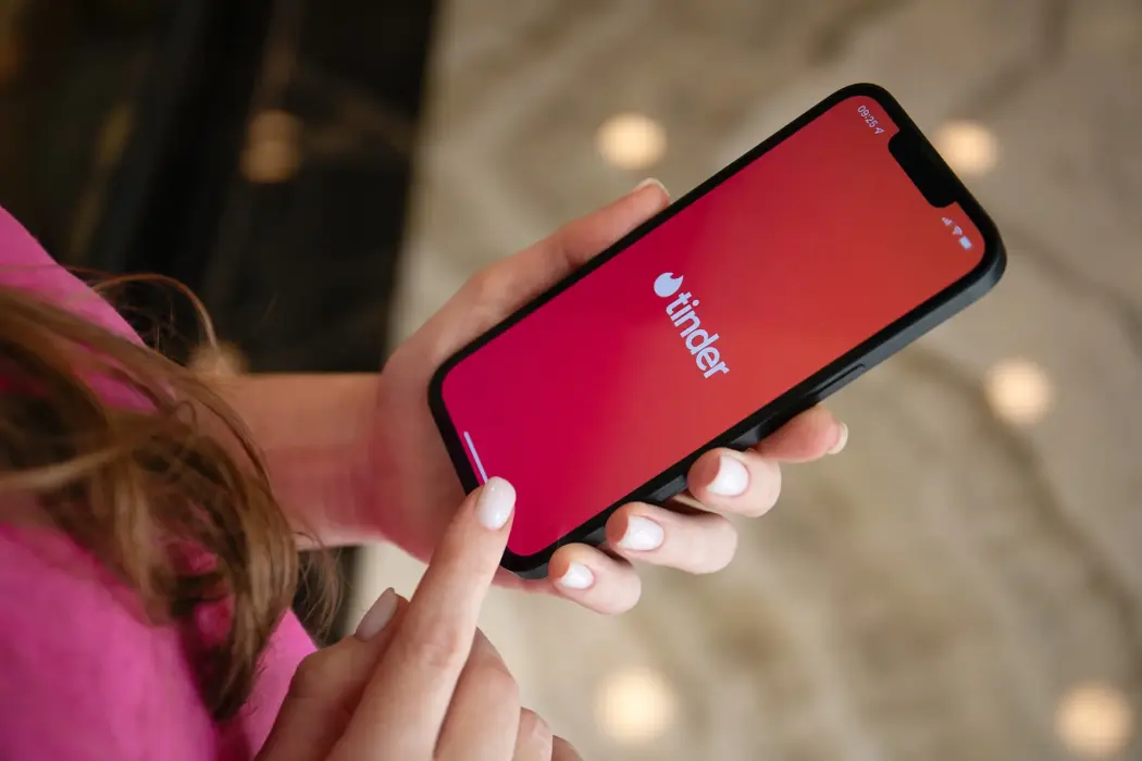 Tinder mang tính năng hẹn hò đôi quay lại nhằm vào đối tượng Gen Z