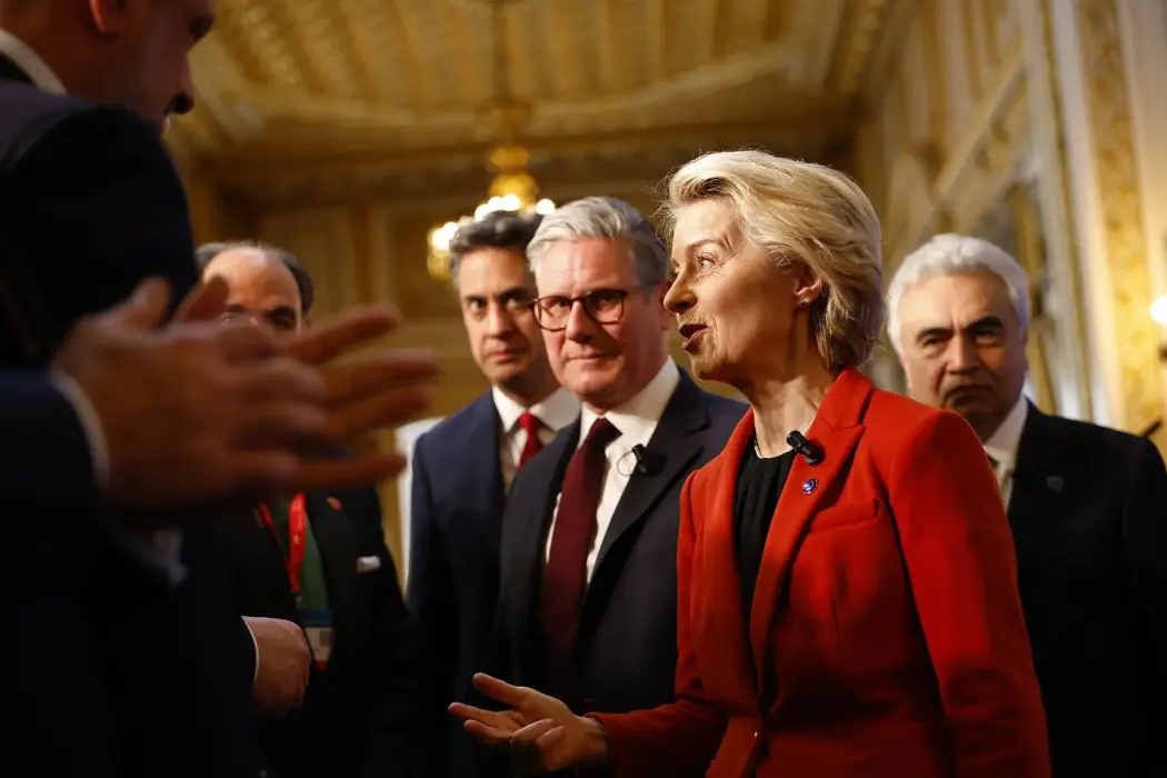 Bà Ursula von der Leyen, chủ tịch Ủy ban châu Âu. Hình ảnh: Tolga Akmen/EPA/Bloomberg 