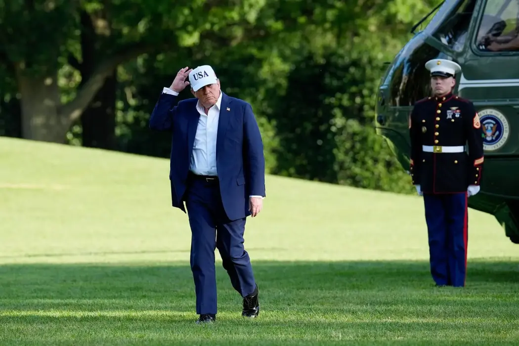 Ông Trump sẽ bắt đầu áp thuế với từng quốc gia từ ngày 1.8