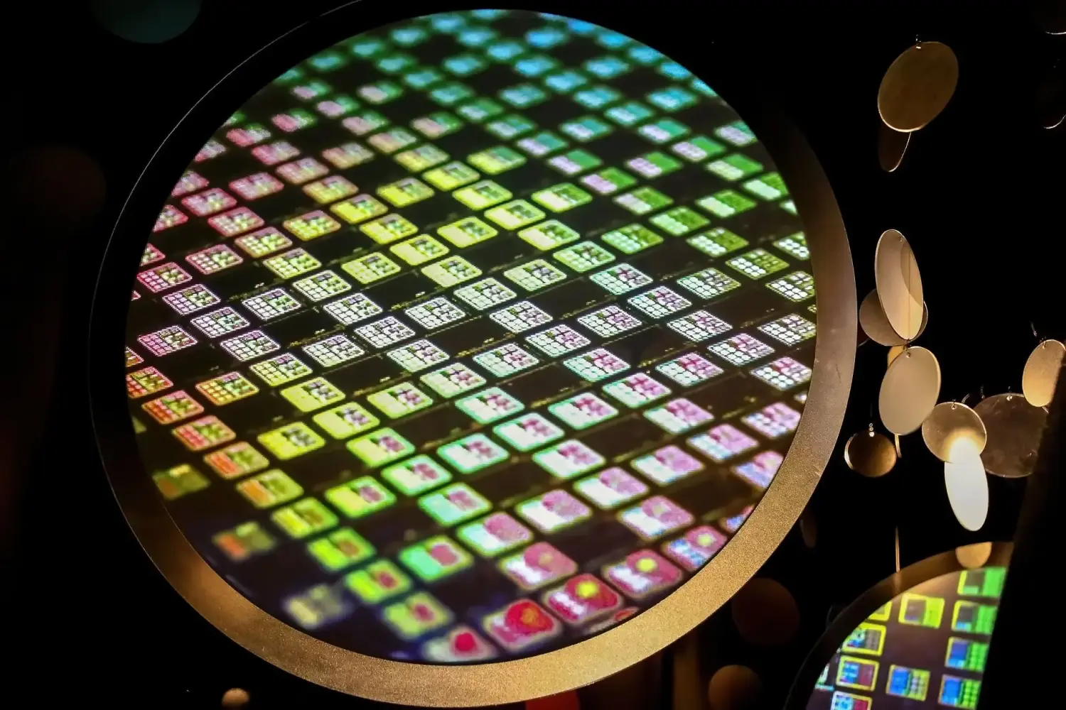 TSMC điều tra rò rỉ bí mật công nghệ sản xuất chip bán dẫn 2 nanomet