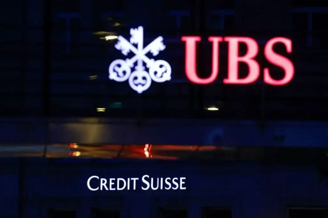 UBS hoàn tất sáp nhập Credit Suisse