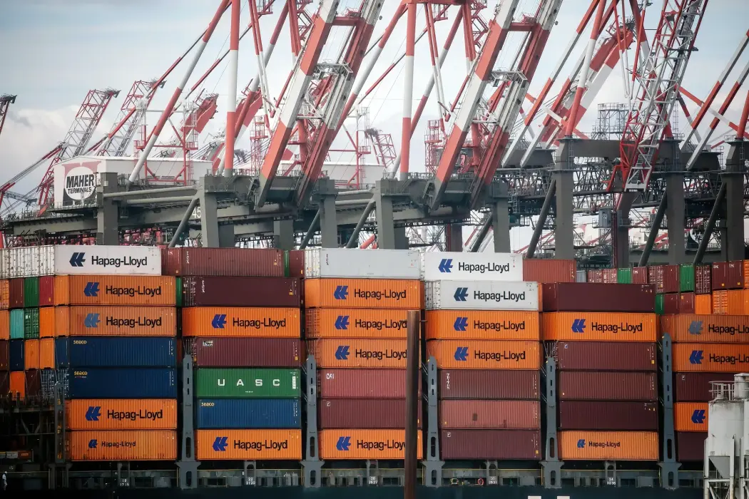 Nhập khẩu container của Mỹ giảm xuống, đặc biệt là từ Trung Quốc