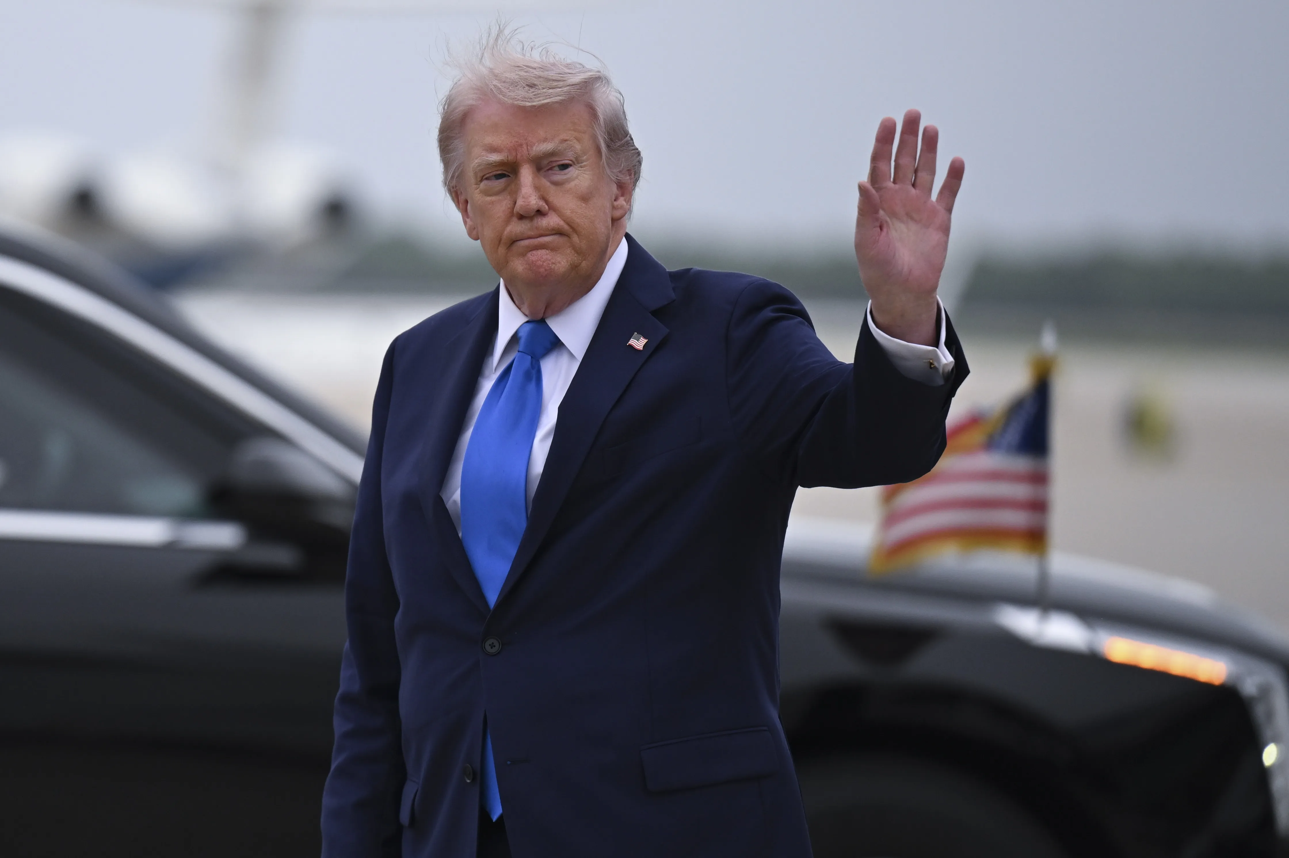 US President Donald Trump arrives at Joint Base Andrews, Maryland, on April 25
