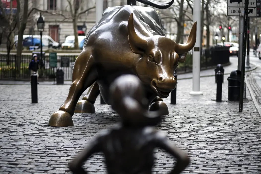 Chỉ số S&P 500 đang rất đắt đỏ. Nhưng hãy điều chỉnh, đừng tháo chạy