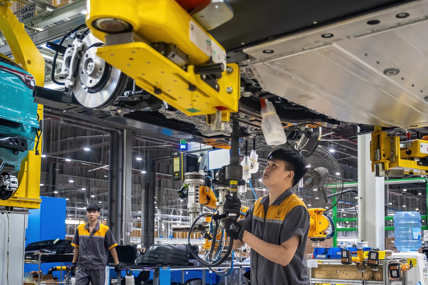 Nhìn lại kết quả kinh doanh năm 2025 của VinFast qua 6 biểu đồ