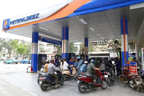 Chi phí giao thông tăng mạnh kéo lạm phát tăng 4,65%
