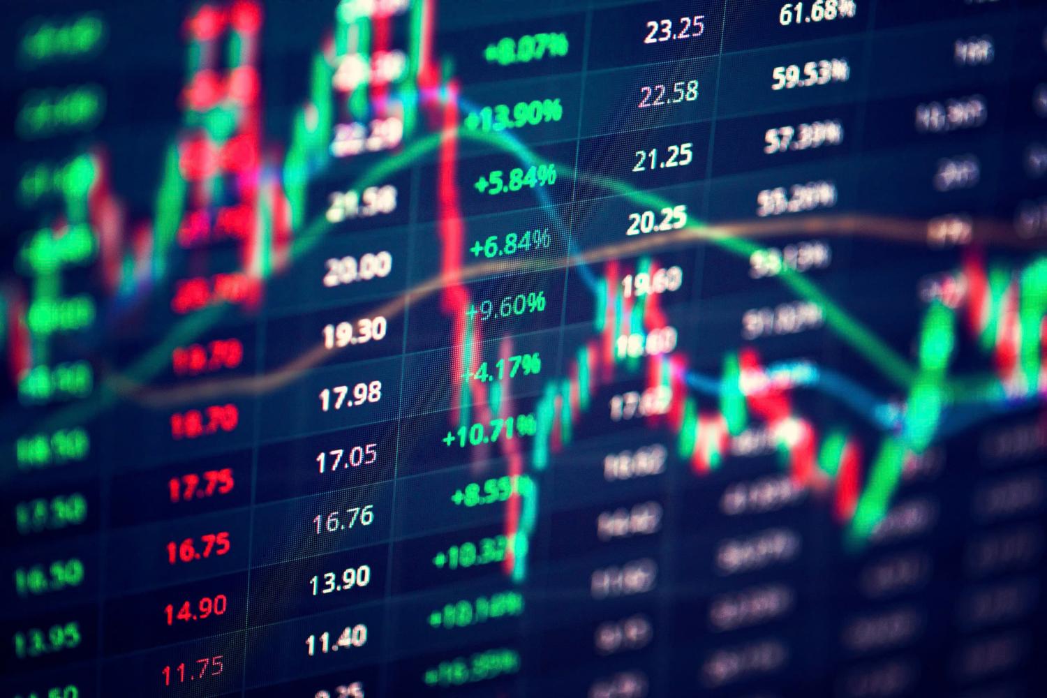 VN-Index lùi gần 20 điểm, thanh khoản HoSE sụt giảm