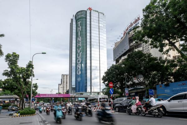 Ngân hàng và bất động sản tiếp tục dẫn đầu nhóm phát hành trái phiếu tháng 11