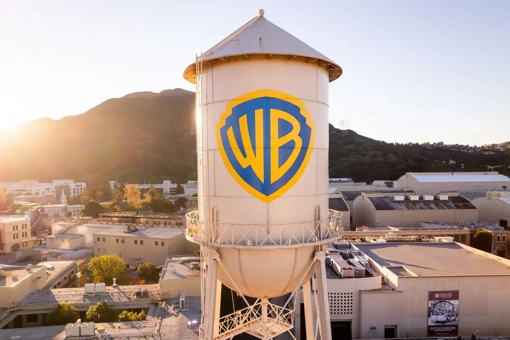 Paramount muốn đua với Netflix mua lại Warner Bros với giá hơn 108 tỉ USD