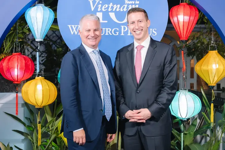 Chip Kaye và Jeffrey Perlman. Nguồn: Warburg Pincus