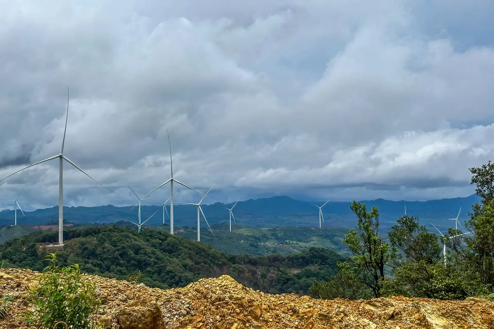 wind-power-laos-02_-kanupriya-kapoor-1