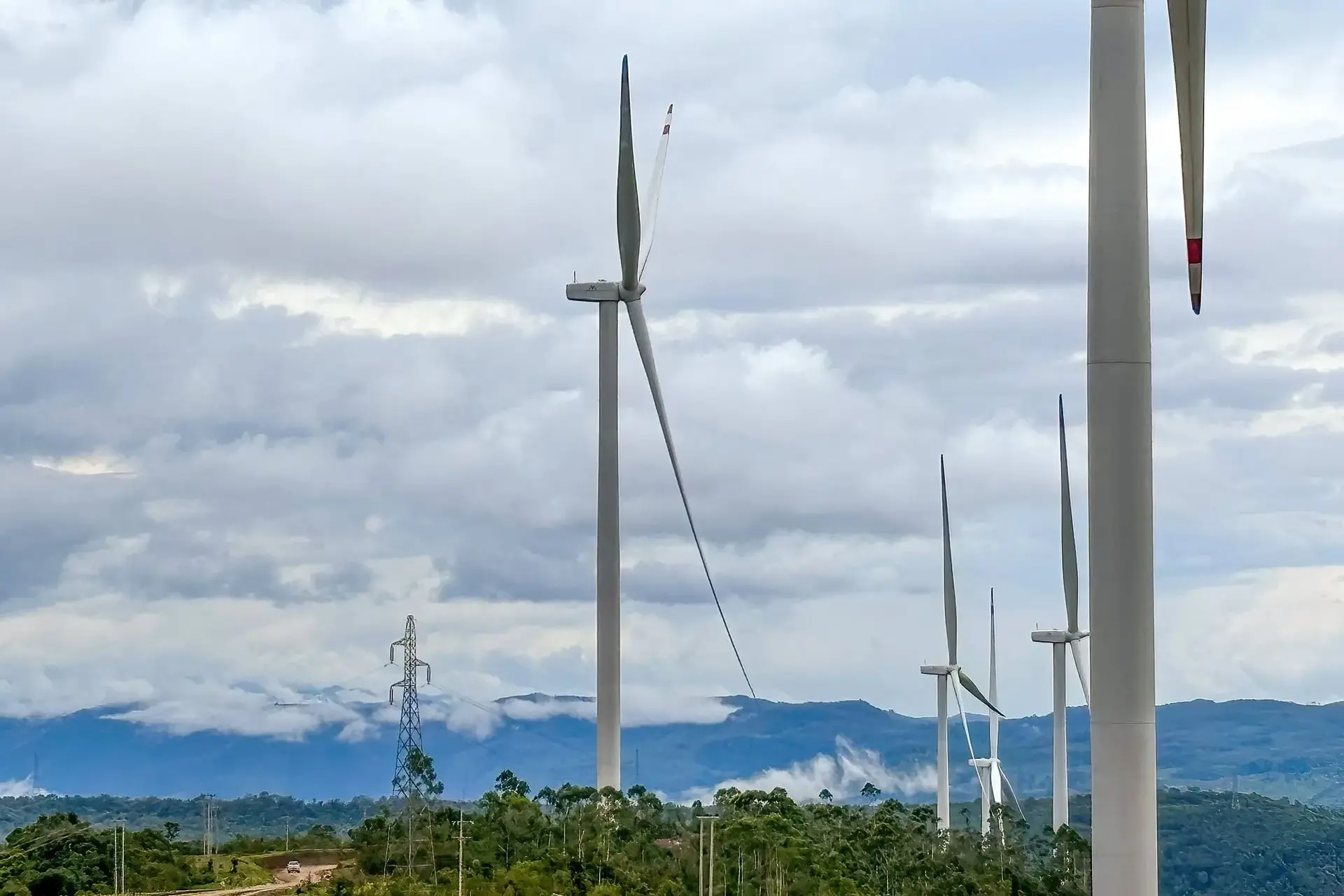wind-power-laos-04_-kanupriya-kapoor