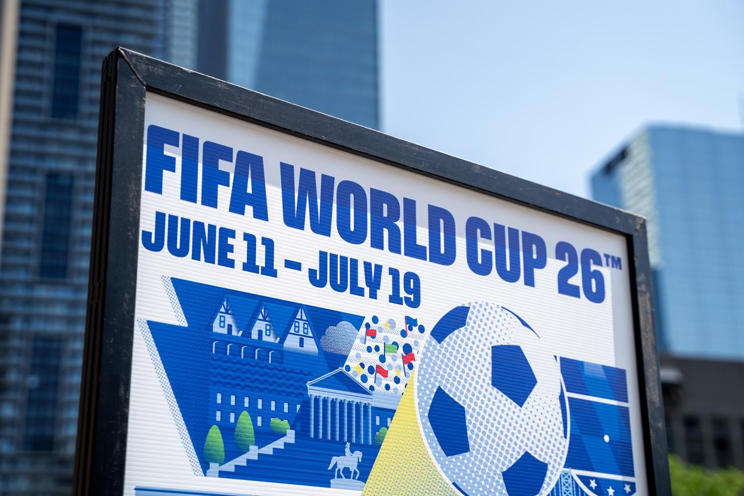 Vé World Cup giá 8.000 USD khiến người hâm mộ bóng đá thở dài ngao ngán
