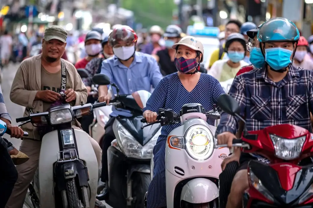 Xe máy điện: 10 người biết, một người mua