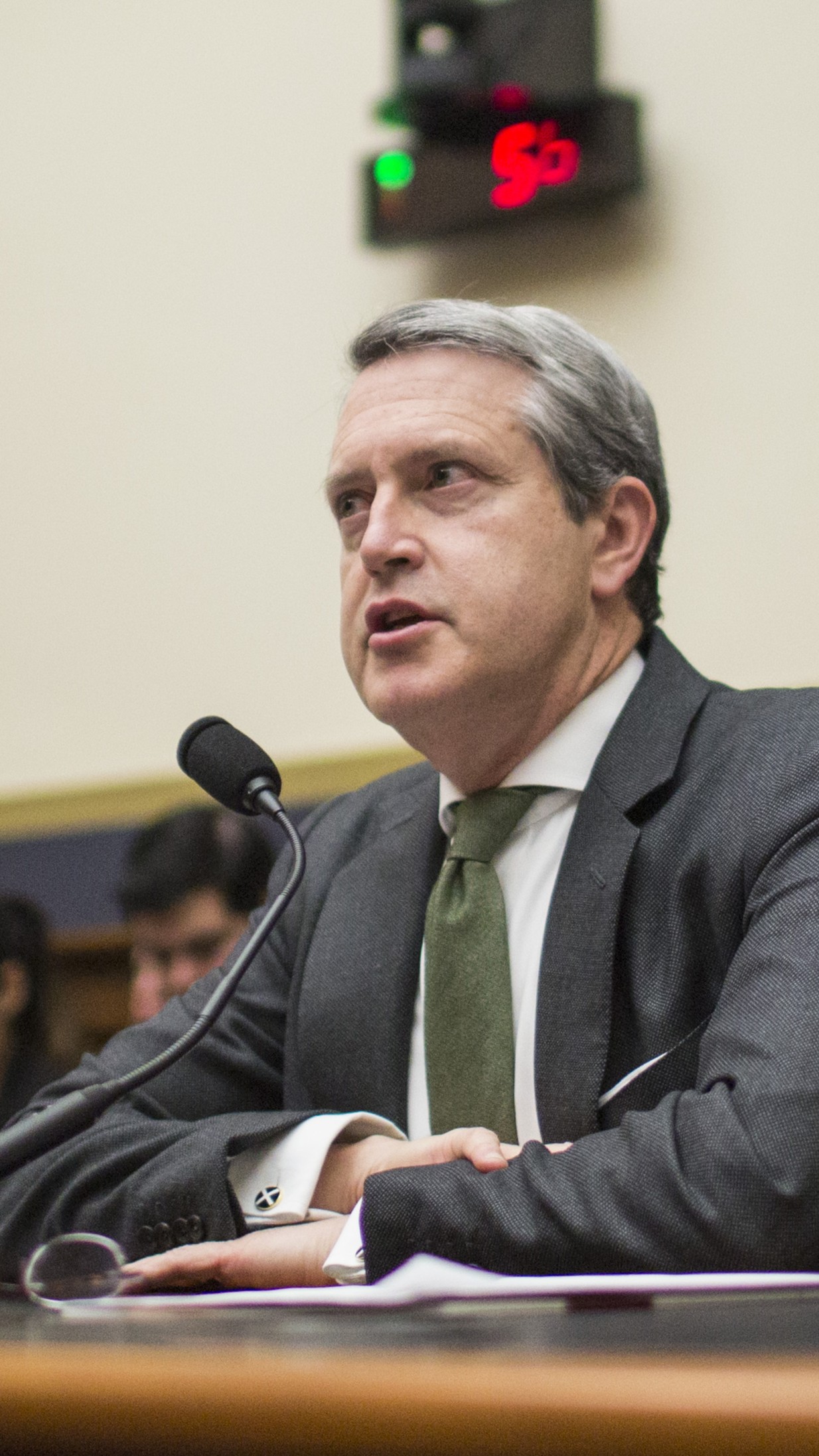 Fed đối mặt với phép thử từ sự bất định của cuộc chiến Iran